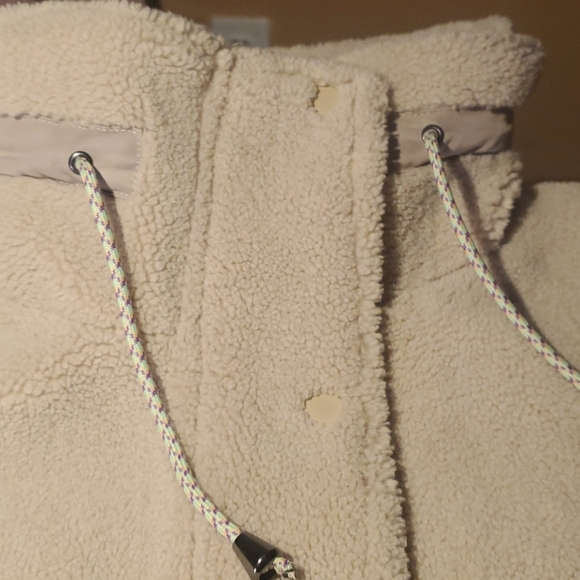 JACKET - Picture 4 of 8